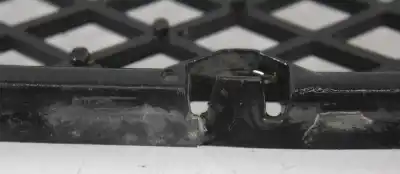 Second-hand car spare part front bumper grille for bmw x3 (e83) 2.0 d oem iam references 51113416512  