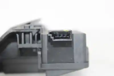 Second-hand car spare part trunk lock for bmw 5 (e60) 530 d oem iam references 8196401  