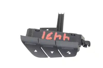 Peça sobressalente para automóvel em segunda mão comandos do volante por kia cee´d drive referências oem iam 49d29d11101