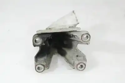 Second-hand car spare part engine support for audi a5 coupe (8t) 2.7 tdi oem iam references 8k0199307aq  