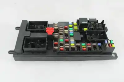 Pezzo di ricambio per auto di seconda mano scatola relè/fusibili per land rover range rover evoque (l538) 2.2 d riferimenti oem iam bj3214f041ac