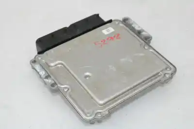 Peça sobressalente para automóvel em segunda mão centralina de motor uce por hyundai tucson (tl, tle) 1.7 crdi referências oem iam 391402abb0  