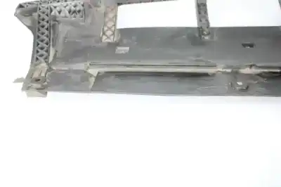 Second-hand car spare part plastics for audi q5 (8rb) 2.0 tdi quattro oem iam references 8r0807233  