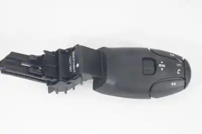Recambio de automóvil de segunda mano de MANDO SISTEMA AUDIO para PEUGEOT 5008 Premium referencias OEM IAM 96637236XT  