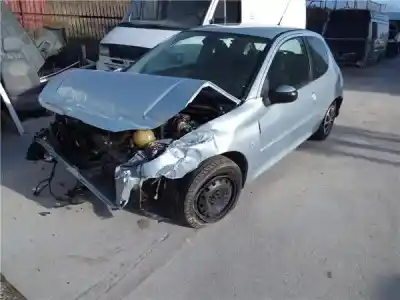Pezzo di ricambio per auto di seconda mano motore completo per peugeot 206 fastback (2a/c) 1.4 i riferimenti oem iam   