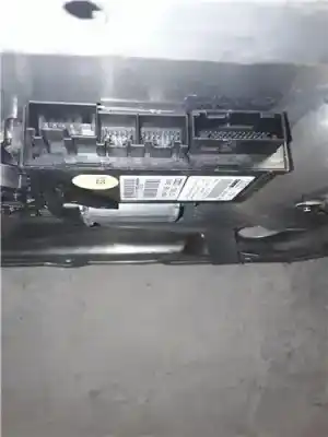 Second-hand car spare part passenger side right window regulator for audi a8 (4e) 4.0 tdi quattro l [4.0 ltr. - 202 kw v8 32v tdi cat (ase)] oem iam references   