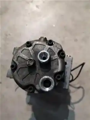 Pezzo di ricambio per auto di seconda mano compressore aria condizionata per audi a4 b5 avant (8d5) 1.9 tdi riferimenti oem iam   572j891192