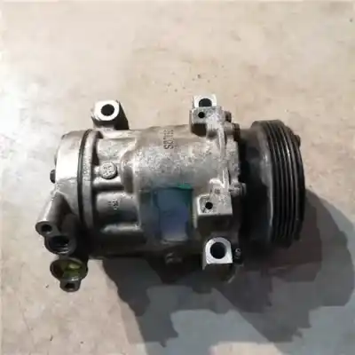 Pezzo di ricambio per auto di seconda mano COMPRESSORE ARIA CONDIZIONATA per RENAULT CLIO I (B/C57_, 5/357_)  Riferimenti OEM IAM   
