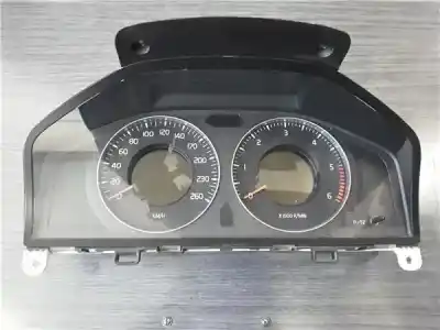 Pièce détachée automobile d'occasion COMPTEUR DE VITESSE TABLEAU DE BORD pour VOLVO XC70  Références OEM IAM 691996600  31254535AA