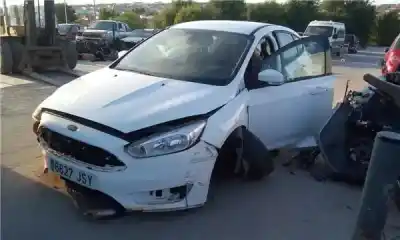 Peça sobressalente para automóvel em segunda mão espelho retrovisor esquerdo por ford focus berlina (cew) 1.5 black&red [1.5 ltr. - 88 kw tdci cat] referências oem iam   