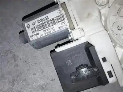 Pezzo di ricambio per auto di seconda mano alzacristalli posteriore destro per renault megane ii ranchera familiar (km0/1_) 1.6 16v hi-flex riferimenti oem iam   