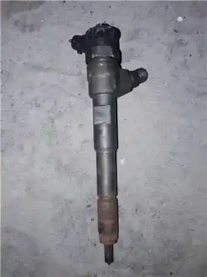 Second-hand car spare part injector for renault kangoo ii (f/kw0) 1.5 dynamique [1.5 ltr. - 66 kw dci diesel fap] oem iam references h8201108033  0445110485