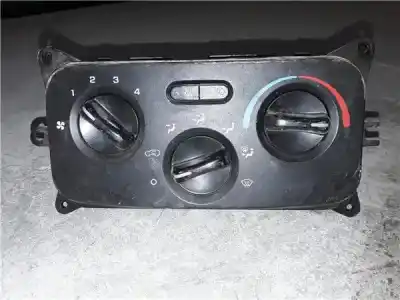 Pezzo di ricambio per auto di seconda mano CONTROLLO RISCALDAMENTO / ARIA CONDIZIONATA per JEEP CHEROKEE (KJ)  Riferimenti OEM IAM   P55037533AG