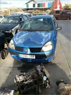Автозапчастина б/у передня ліва трансмісія для renault clio ii fase i (b/cb0) 1.2 16 v rt (b/cb05/w) 75 cv / 55 kw посилання на oem iam   