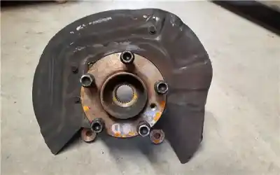 Second-hand car spare part front right knuckle for bmw serie x3 (e83) 2.0d oem iam references   