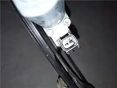Peça sobressalente para automóvel em segunda mão elevador de vidros dianteiro direito por ford focus berlina (cew) 1.5tdci referências oem iam   