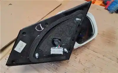 Pezzo di ricambio per auto di seconda mano retrovisore destro per hyundai i40 i cw (vf) 1.7 crdi riferimenti oem iam   8 cables