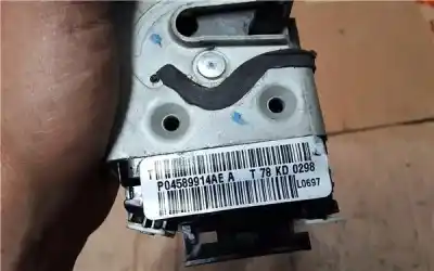 Автозапчастина б/у замок заднього правого дверя для jeep compass (mp, m6, mv, m7) 1.4 multiair посилання на oem iam   p04589914ae