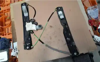 Автозапчасти б/у РЕГУЛЯТОР СТЕКЛА ПЕРЕДНЕГО ЛЕВОГО за JAGUAR F-PACE (X761)  ссылки OEM IAM   