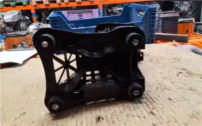 Peça sobressalente para automóvel em segunda mão ALAVANCA DE VELOCIDADES por PEUGEOT 5008  Referências OEM IAM 61739G09 / 96721270ZE / 96001Y01  9687024580