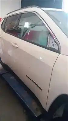 Автозапчастина б/у передні праві двері для JEEP COMPASS (MP, M6, MV, M7) 1.4 MultiAir Посилання на OEM IAM   