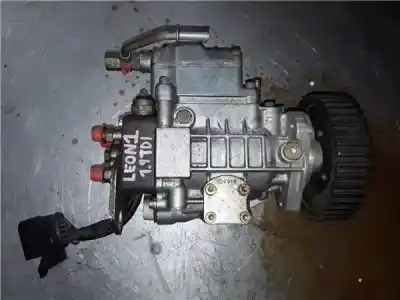 Автозапчастина б/у НАСОС ИНЖЕКЦІЙНИЙ для SEAT LEON (1M1)  Посилання на OEM IAM 038130107D  0460404977