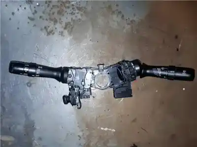 Second-hand car spare part Headlights Switch for LEXUS IS (DS2/IS2) 2.2 220d [2.2 Ltr. - 130 kW D-CAT] OEM IAM references   3031017F192 / 17F111 / 173832