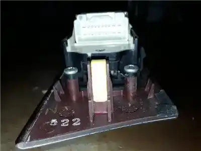 Second-hand car spare part left front power window switch for lexus is (ds2/is2) 2.2 220d [2.2 ltr. - 130 kw d-cat] oem iam references 514569d  8404053080