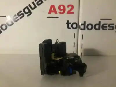 Recambio de automóvil de segunda mano de cerradura puerta delantera derecha para jaguar xtype 2.5 v6 24v referencias oem iam 