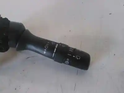 Peça sobressalente para automóvel em segunda mão comutador de limpa vidros por toyota auris (_e15_) 1.4 d-4d (nde150_) referências oem iam 0241117f582