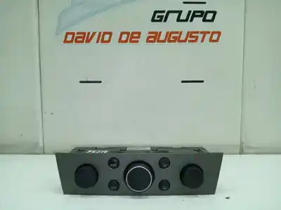 Peça sobressalente para automóvel em segunda mão comando de sofagem (chauffage / ar condicionado) por opel vectra c (z02) 1.9 cdti (f69) referências oem iam 13131021  