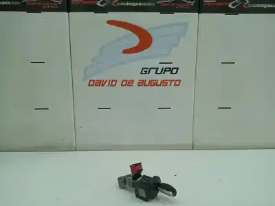 Peça sobressalente para automóvel em segunda mão canhão de ignição por renault clio iii rip curl referências oem iam 216738847bt  