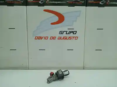 Peça sobressalente para automóvel em segunda mão CANHÃO DE IGNIÇÃO por RENAULT CLIO III  Referências OEM IAM 216738847BT  