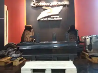 Second-hand car spare part adblue tank for scania baureihe 4 (p/r 124 l) (1996) fsa 420 (4x2) e2/e3 largo cr 19 topline oem iam references 2173142  