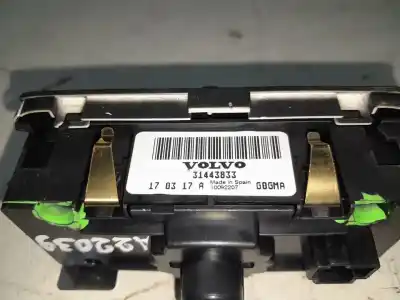 Peça sobressalente para automóvel em segunda mão comutador de luzes por volvo v40 fastback d3 referências oem iam 31443833  