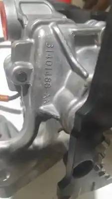 Peça sobressalente para automóvel em segunda mão bomba de óleo por volvo v40 fastback d3 referências oem iam 31401488aa  
