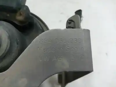 Pezzo di ricambio per auto di seconda mano corno per audi q3 (8ug) dfg riferimenti oem iam 83a.951.230  
