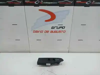 Peça sobressalente para automóvel em segunda mão botão / interruptor elevador vidro dianteiro esquerdo por toyota auris (_e15_) 1.8 hybrid (zwe150_) referências oem iam geo025332af