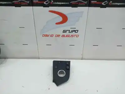 Peça sobressalente para automóvel em segunda mão Forra Da Alavanca De Velocidades por TOYOTA AURIS (_E15_) 1.8 Hybrid (ZWE150_) Referências OEM IAM 50-B  