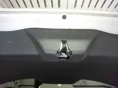 Peça sobressalente para automóvel em segunda mão fechadura do mala por mercedes-benz clase b b 180 cdi d 246.212 referências oem iam a2037400135