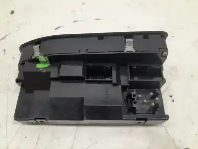 Second-hand car spare part left front power window switch for bmw 5 (e39) 530 d oem iam references 8380646  