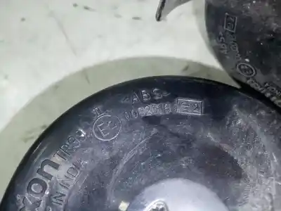 Second-hand car spare part horn for bmw 6 (e63) 630 i oem iam references 6935709  