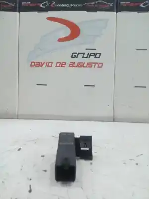 Pezzo di ricambio per auto di seconda mano relè per audi q3 (8ug) attraction riferimenti oem iam 04l907281  