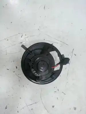 Peça sobressalente para automóvel em segunda mão motor de sofagem por audi q3 (8ug) attraction referências oem iam 1k1820015p  