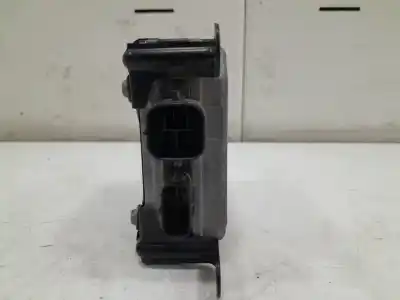 Second-hand car spare part asr control unit for lexus is ii (_e2_) 200d (ale20_) oem iam references 8965053061  