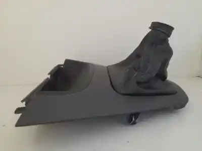 Pezzo di ricambio per auto di seconda mano RIVESTIMENTO CONSOLLE CENTRALE per HYUNDAI TUCSON (JM) 2.0 CRDi CAT Riferimenti OEM IAM 846512E  