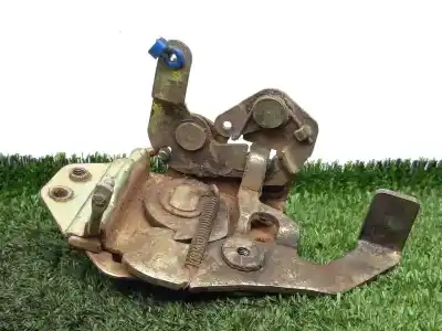 Peça sobressalente para automóvel em segunda mão fechadura da porta dianteira esquerda por seat marbella (28a) 0.9 referências oem iam 