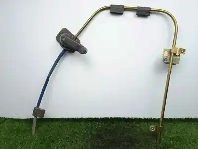 Peça sobressalente para automóvel em segunda mão elevador de vidros dianteiro direito por seat marbella (28a) 0.9 referências oem iam 