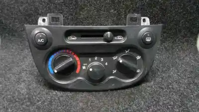 Peça sobressalente para automóvel em segunda mão comando de sofagem (chauffage / ar condicionado)  por chevrolet matiz 1.0 cat referências oem iam 