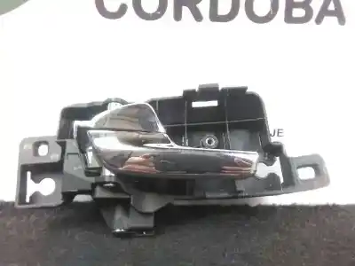 Peça sobressalente para automóvel em segunda mão puxador interior traseiro esquerdo por ford galaxy (ca1) 2.0 tdci cat referências oem iam 6m21u22601ba